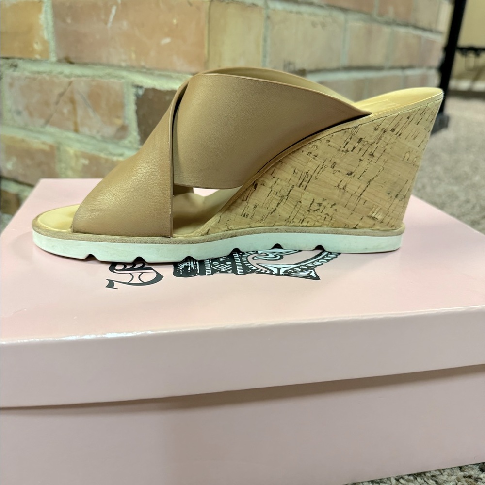 Dolce Vita Lida Wedge sandal, Size 8